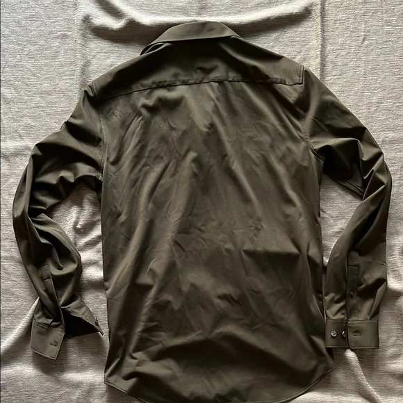 Theory button-up shirt - Picture 4 of 11